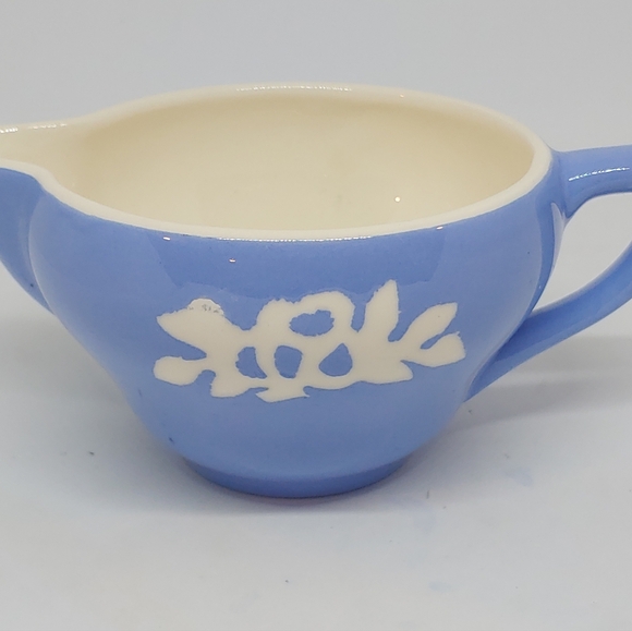 Harker Pottery White Rose Carv-Kraft Creamer and Sugar Bowls Powder Blue Vintage - Picture 8 of 16